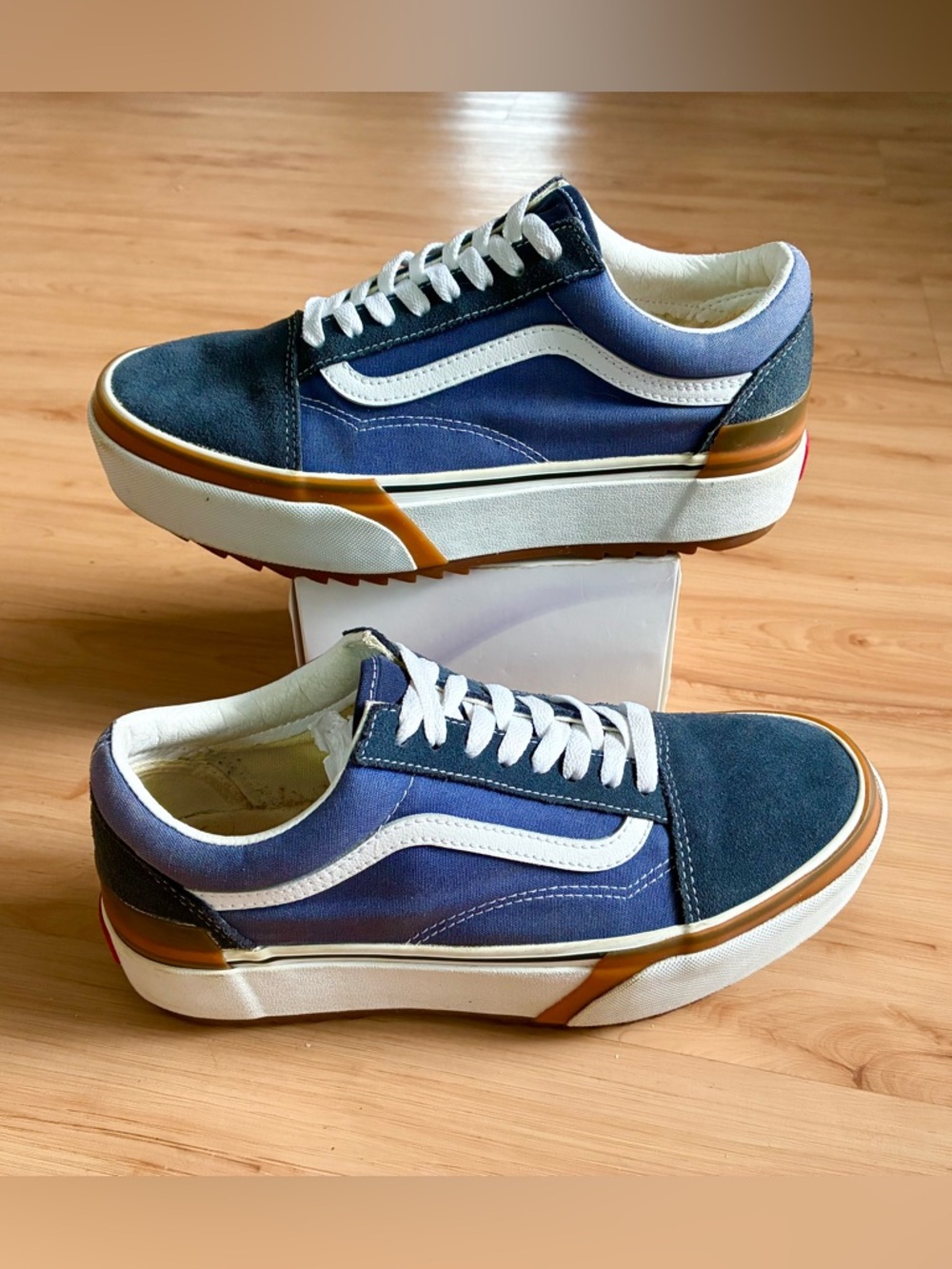 Vans Women's Blue + Black Old Skool Stacked Cobblestone Platform Sneakers Sz 10.